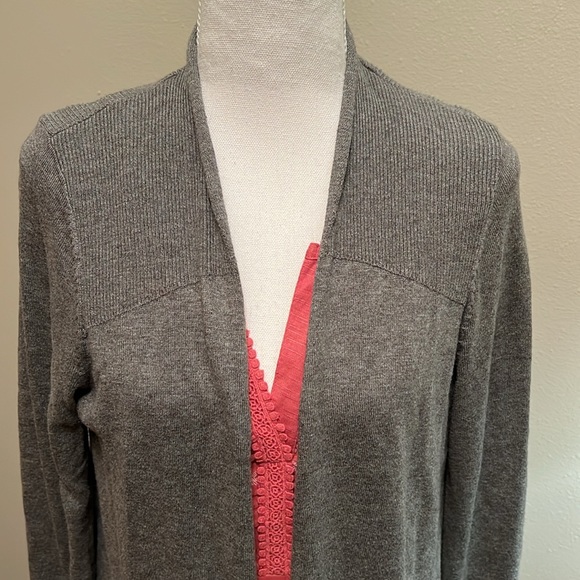 Ann Taylor LOFT Gray Cardigan Sweater - Medium - Picture 2 of 5